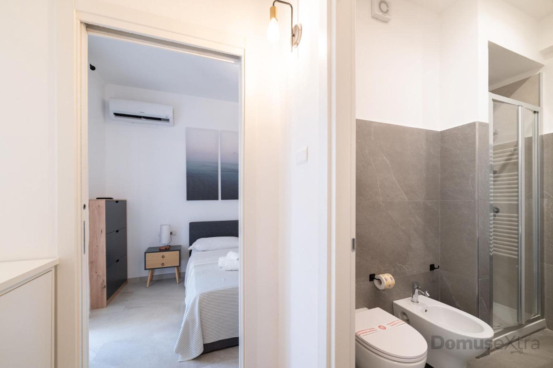 Clara Domus By Domusextra Apartment Naples Exterior photo